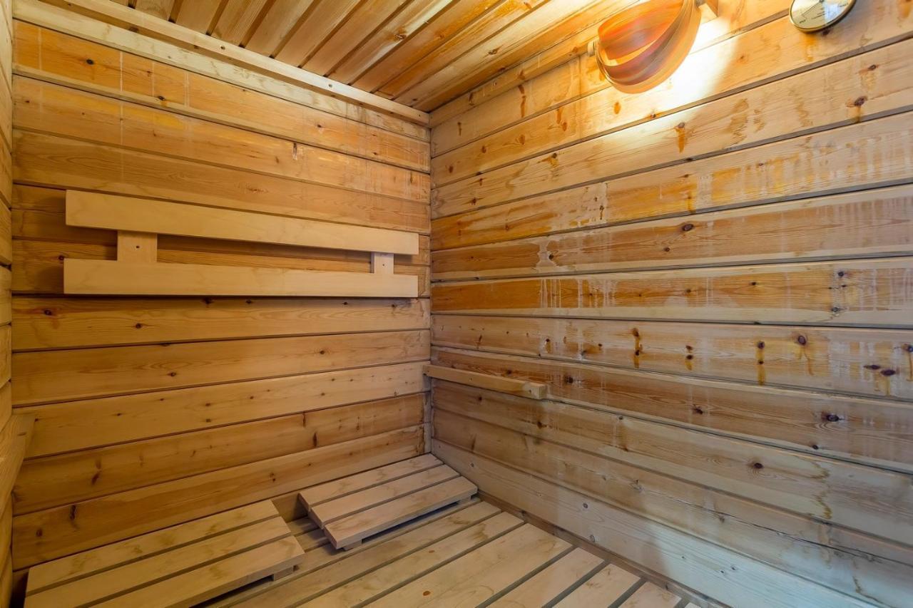 The Old Lyon Sauna 6 People Exterior foto